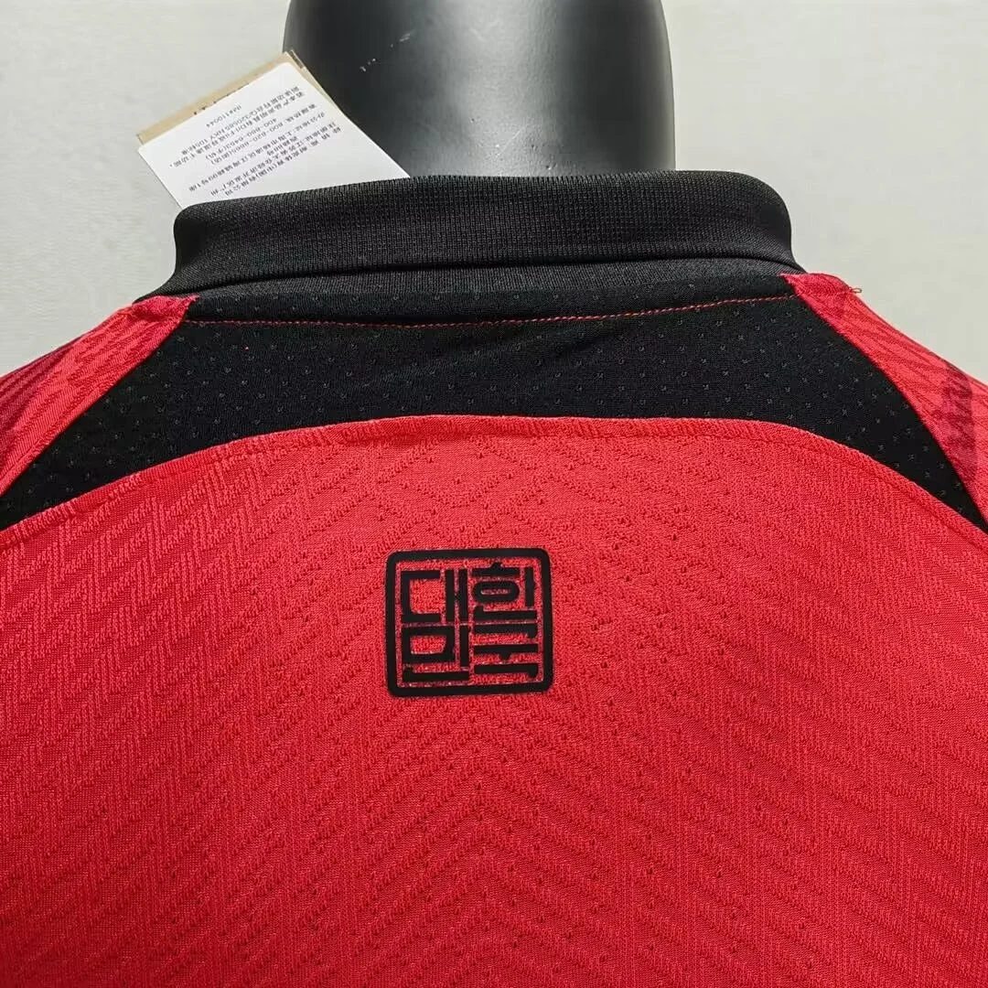 22 South Korea Home - view 3