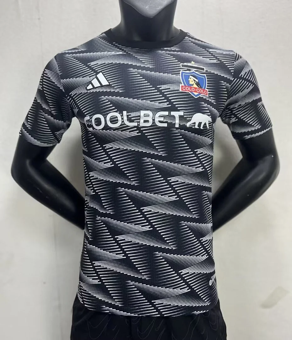 Kolo Away