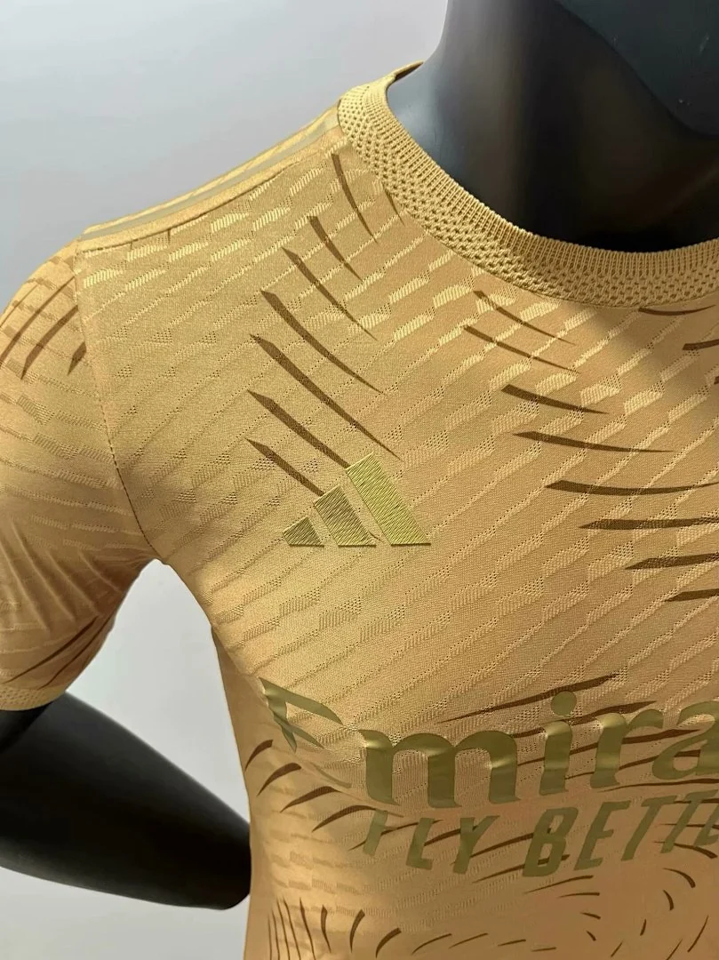 Real Madrid Gold - view 2