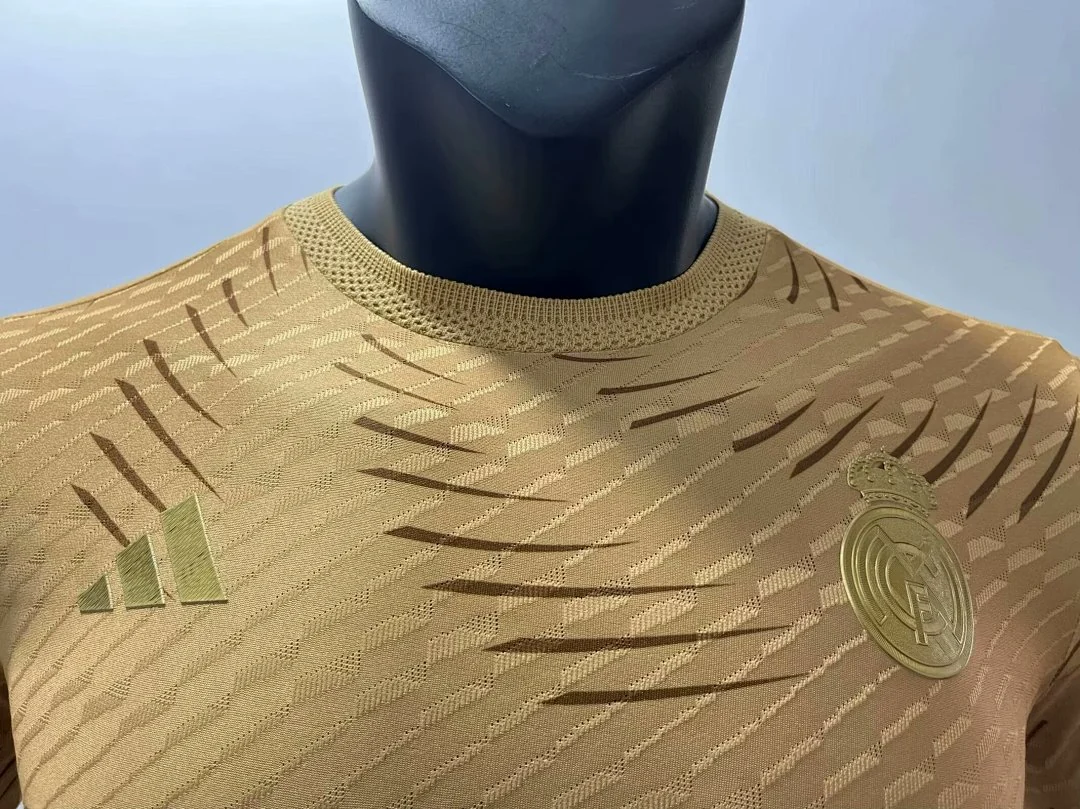 Real Madrid Gold - view 5