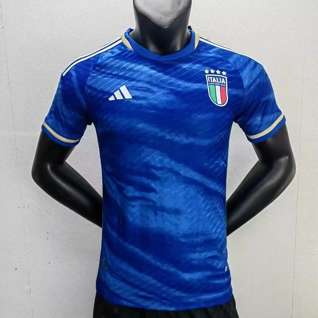 23 Italy Home - view 1