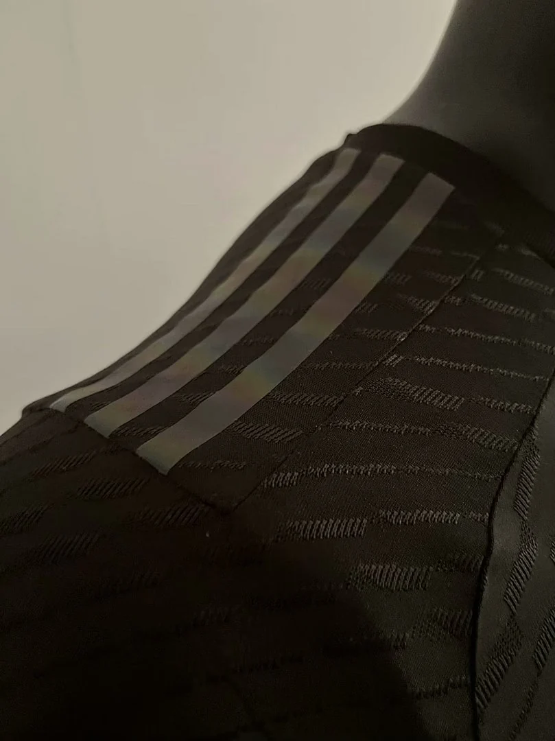 23 Flamengo Second Away Kit - view 8