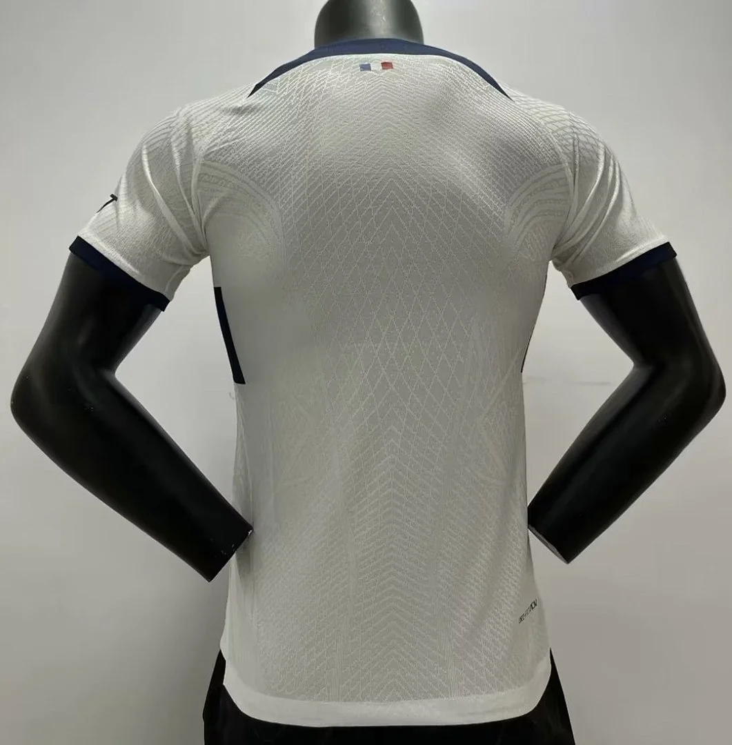 23-24 Paris Away - view 8
