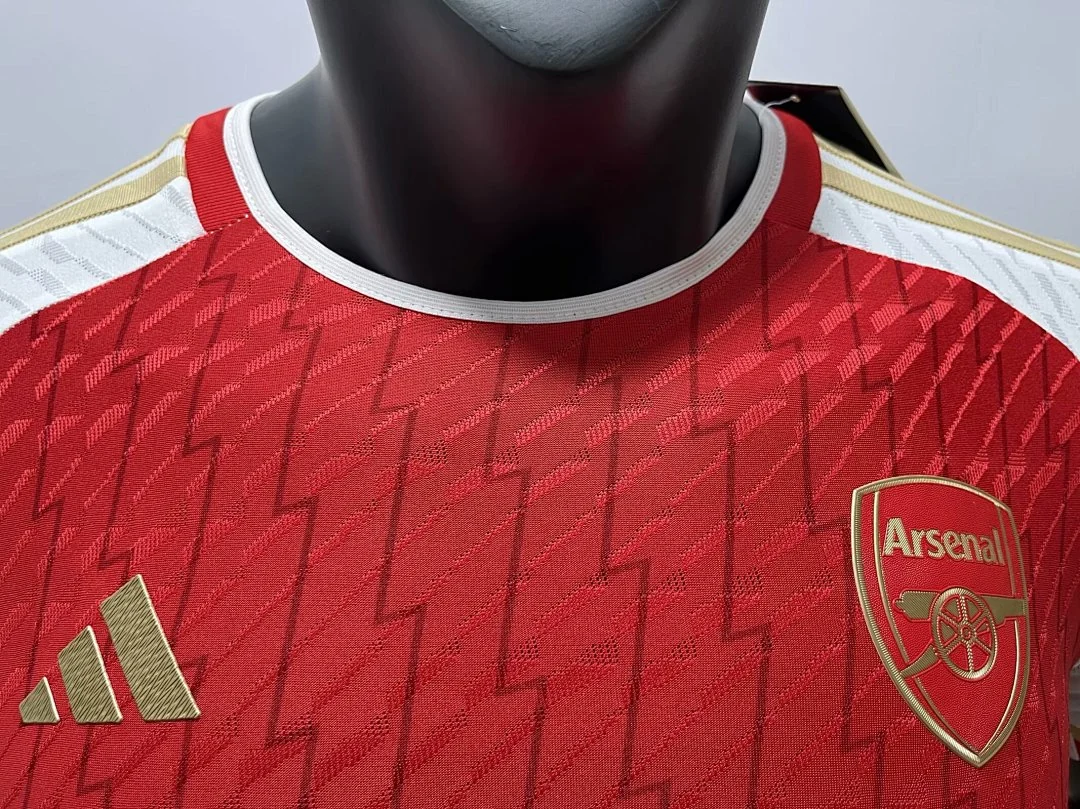 23-24 Arsenal Home - view 8