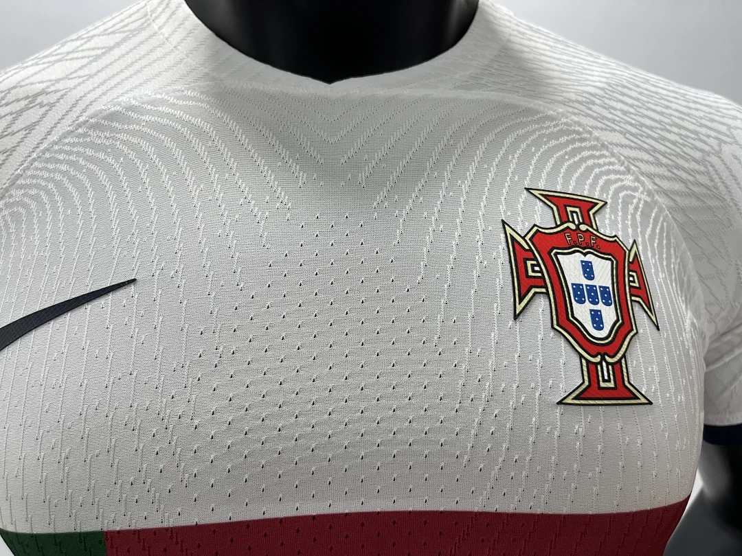 22 Portugal Home - view 17