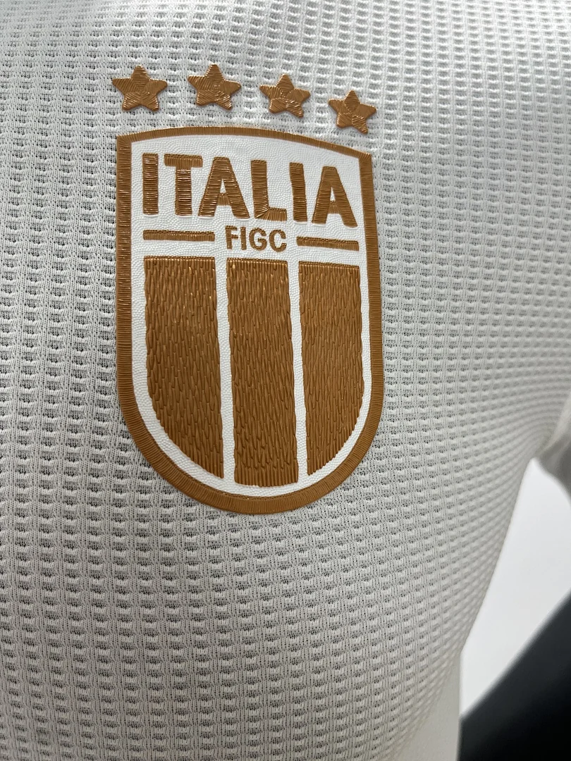 White Italy Retro Edition - view 5