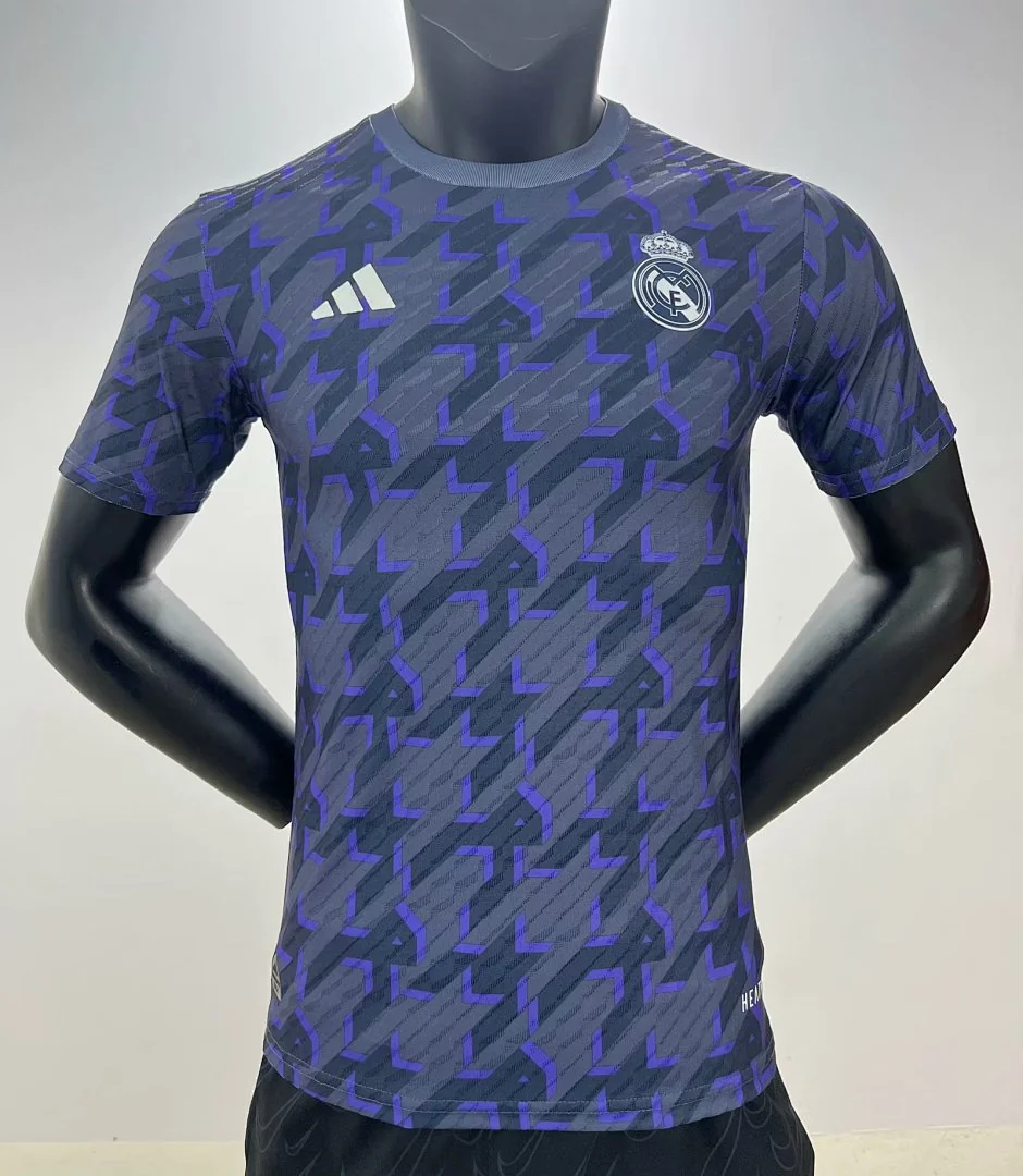 New Real Madrid Training Kit - view 1