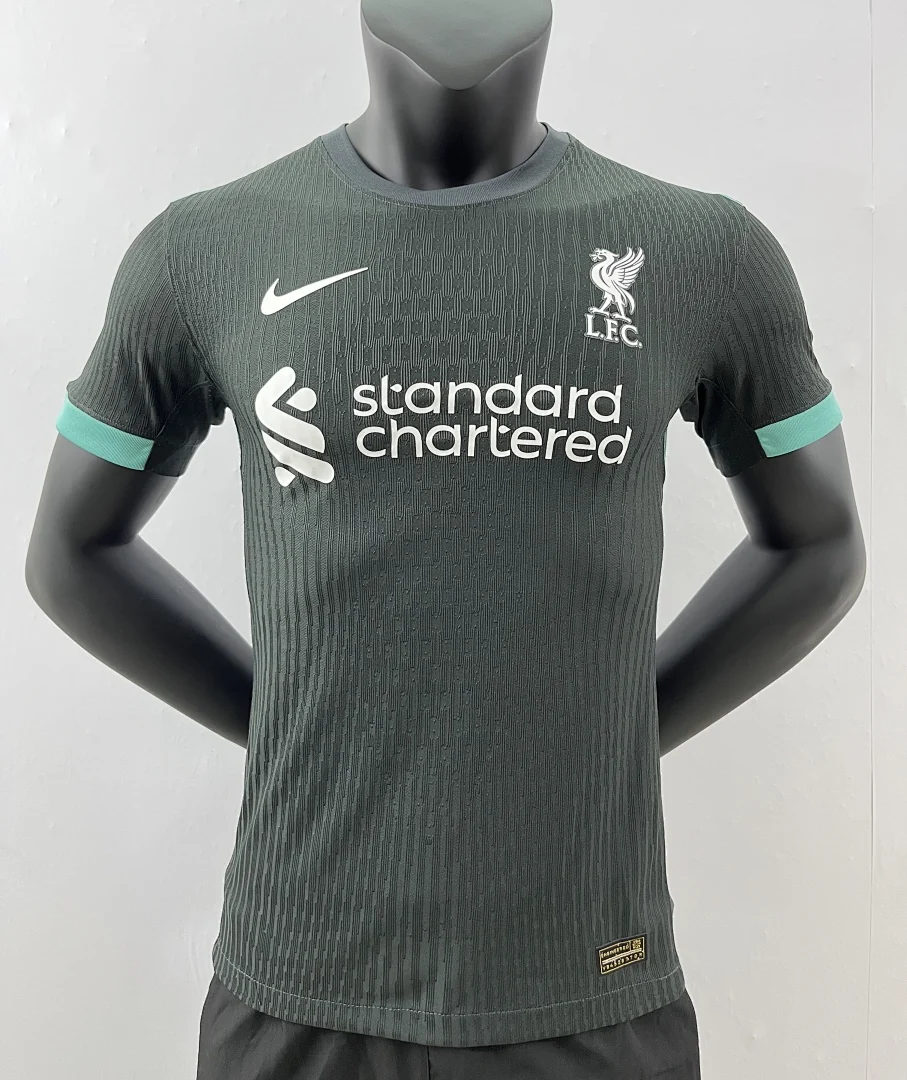 24-25 Liverpool S-3XL - view 1