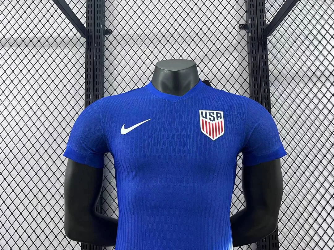 24-25 USA Away - view 3