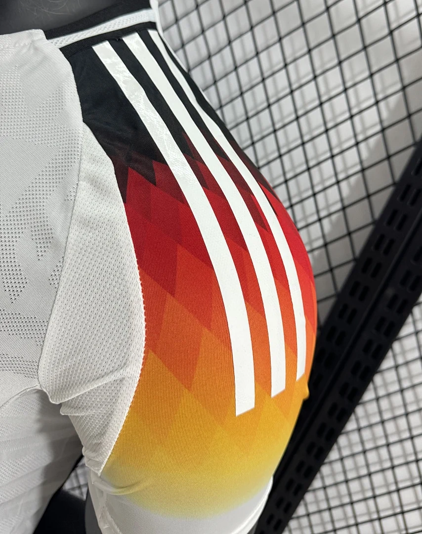2024 Germany Home S-2XL - view 9