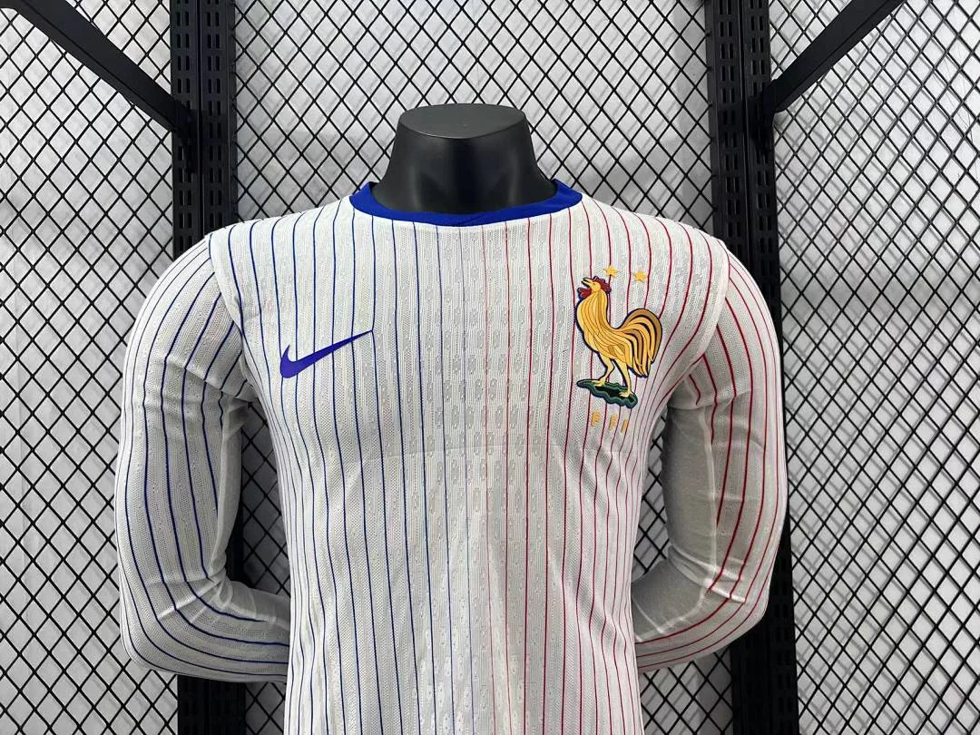 2024 France Away S-2XL - view 3