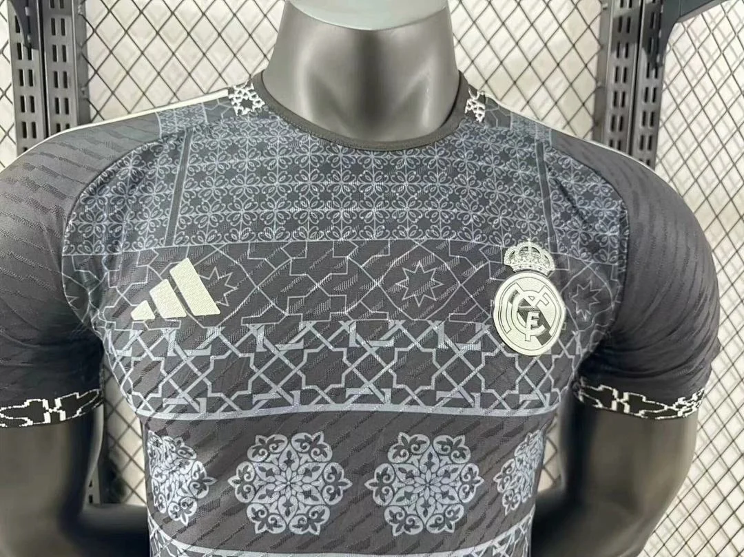 2425 Real Madrid Special Edition S-2XL - view 3