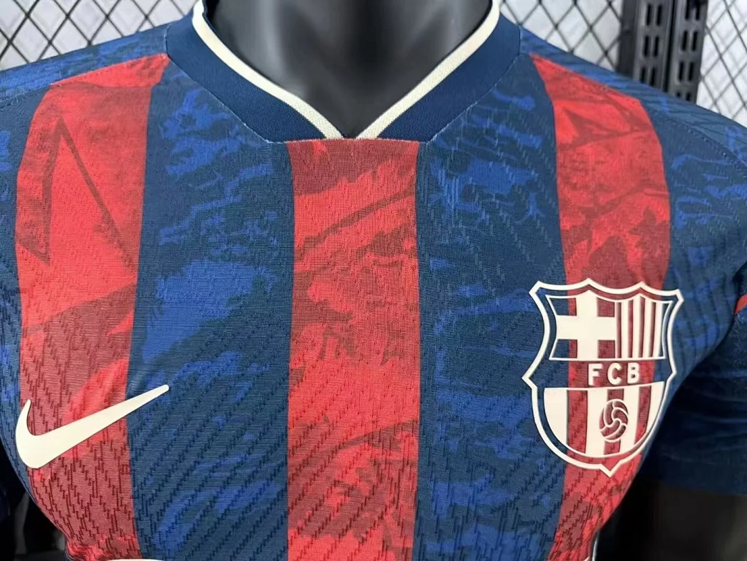 2425 Barcelona Special Edition S-2XL - view 3