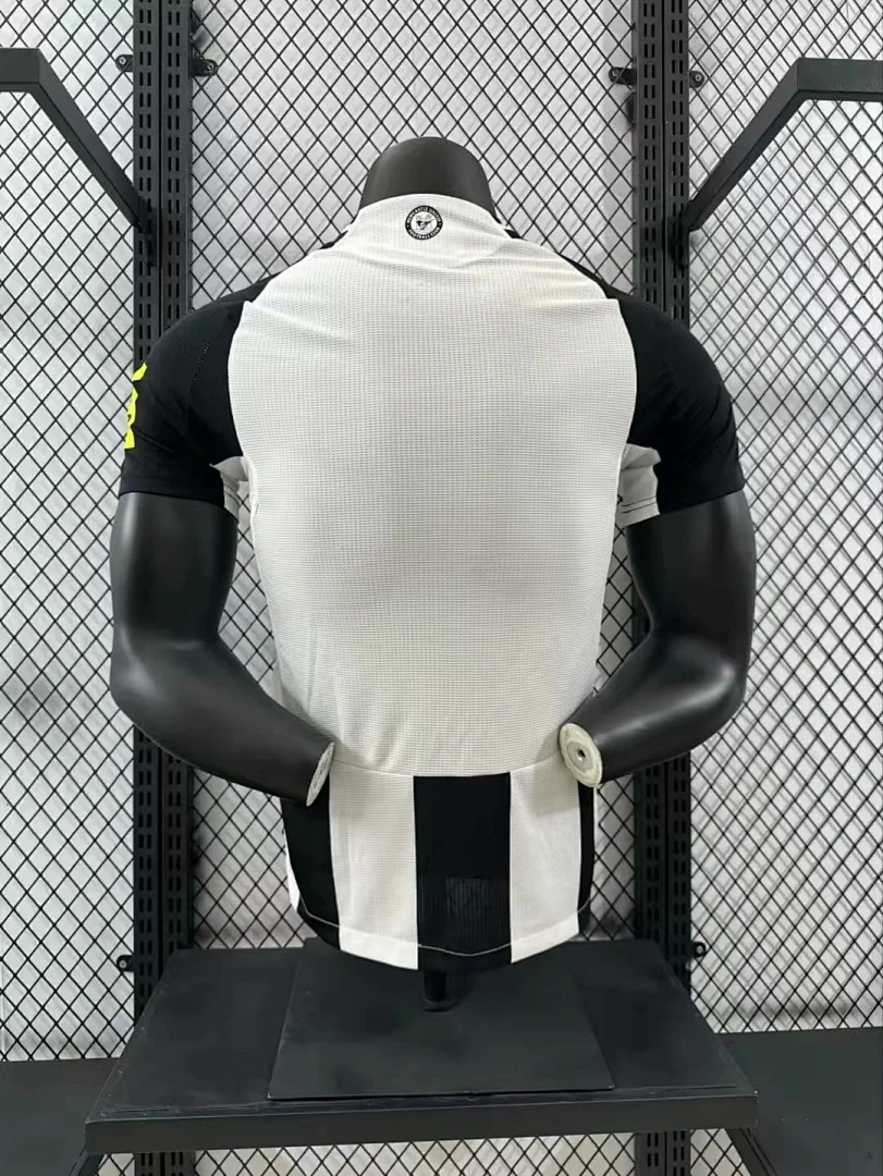 2425 Newcastle Home S-2XL - view 8