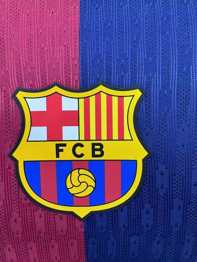 2425 Barcelona Special Edition is -4XL - view 5