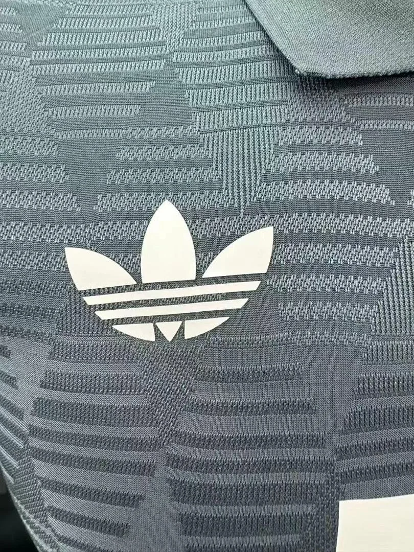 2425 Bayern Oktoberfest Special Edition S. - view 4