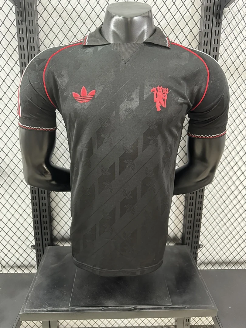 2425 Manchester United S-2XL - view 1