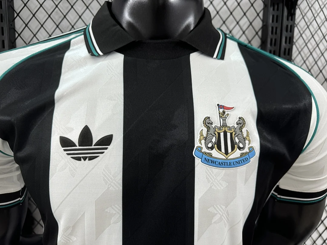 2425 Newcastle Retro S-2XL - view 3