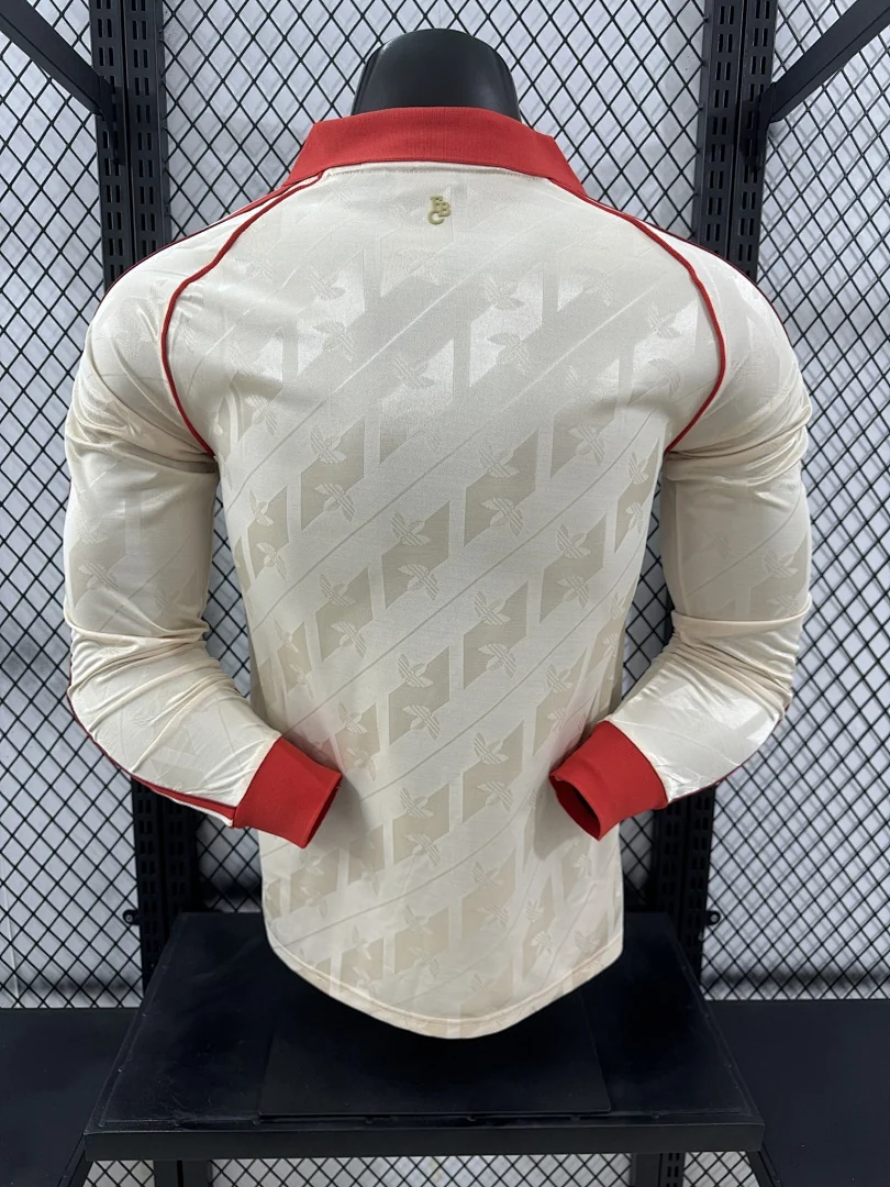 2425 Bayern Munich Long Sleeve Retro S-2XL - view 2