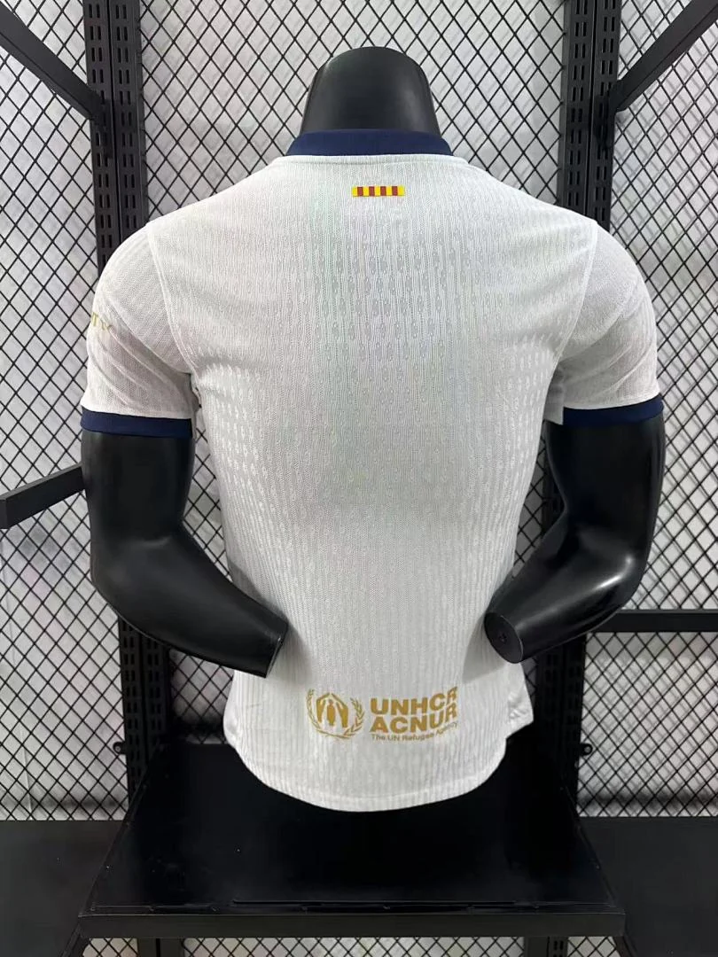 White Barcelona Special Edition S-3XL - view 2
