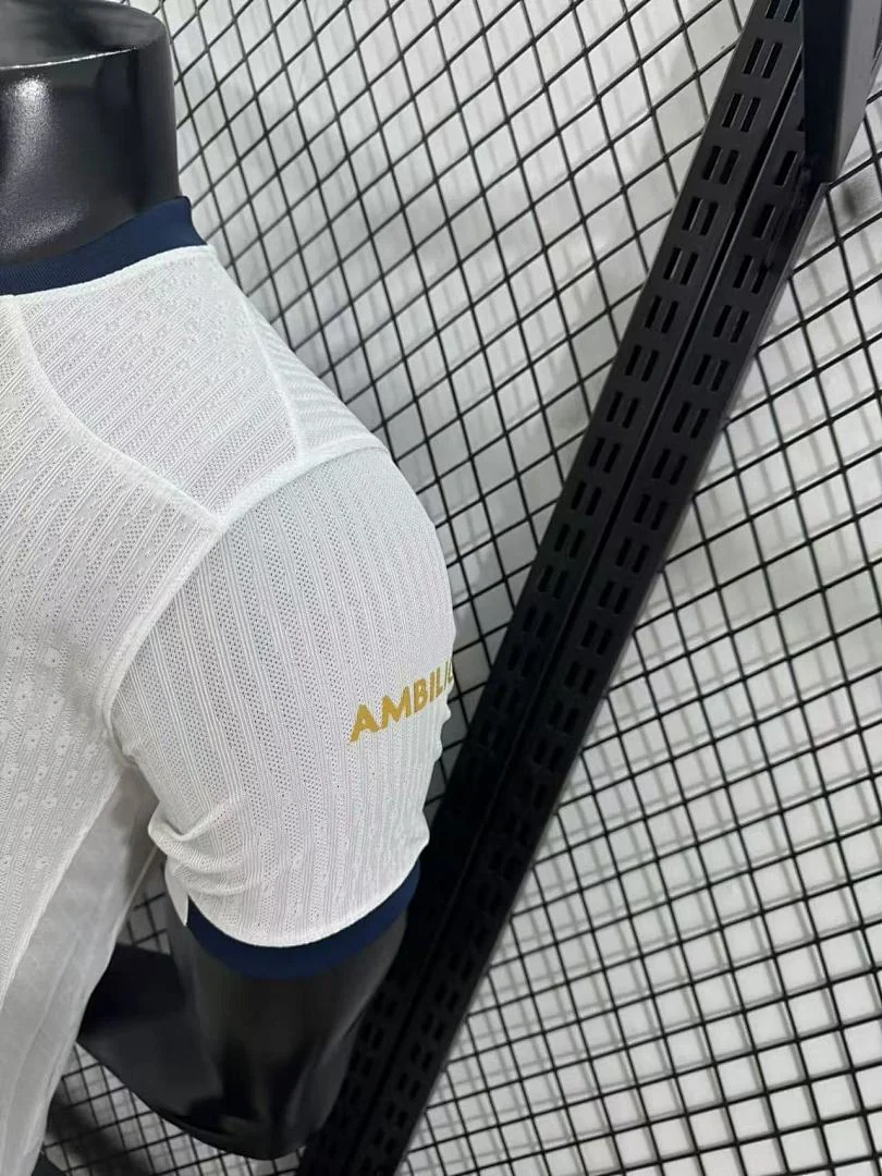 White Barcelona Special Edition S-3XL - view 9