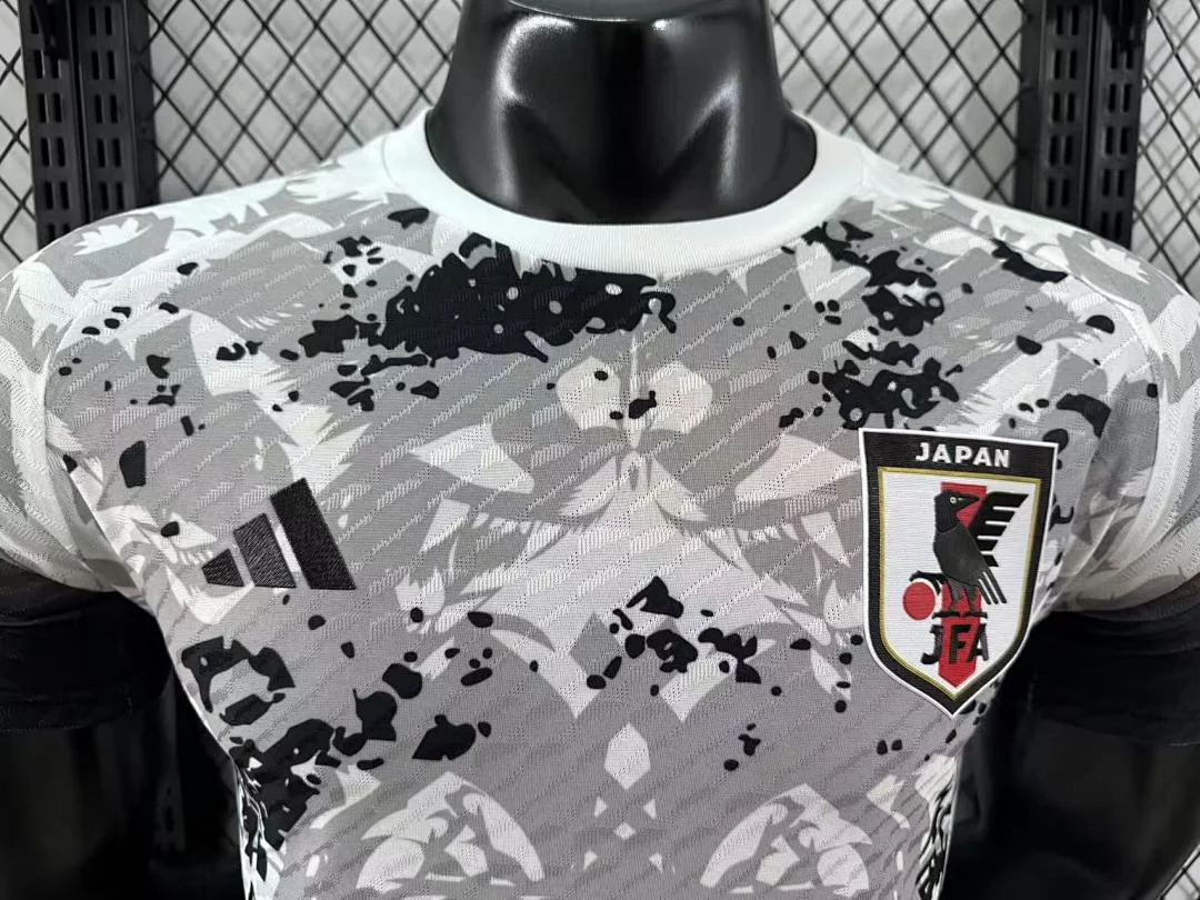 2526 Japan Special Edition S-2XL - view 3