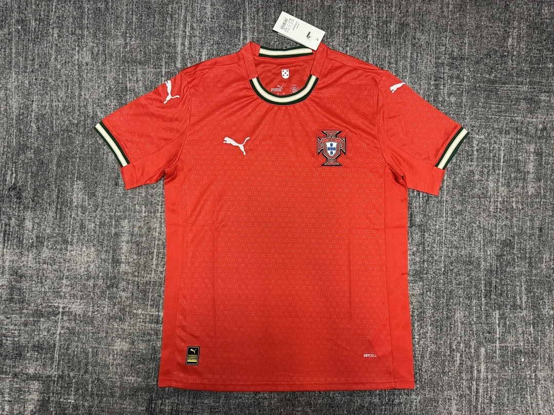 25-26 Portugal Home - view 1