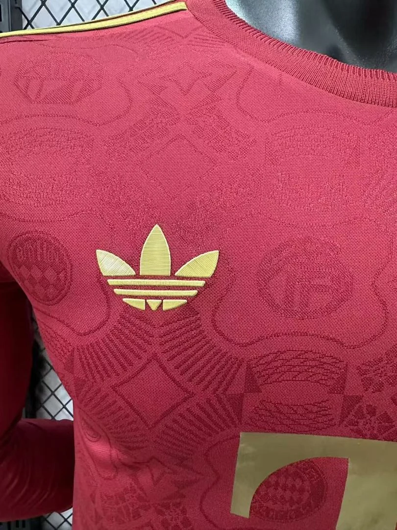 Bayern 125th Anniversary Long Sleeve S-2XL - view 4