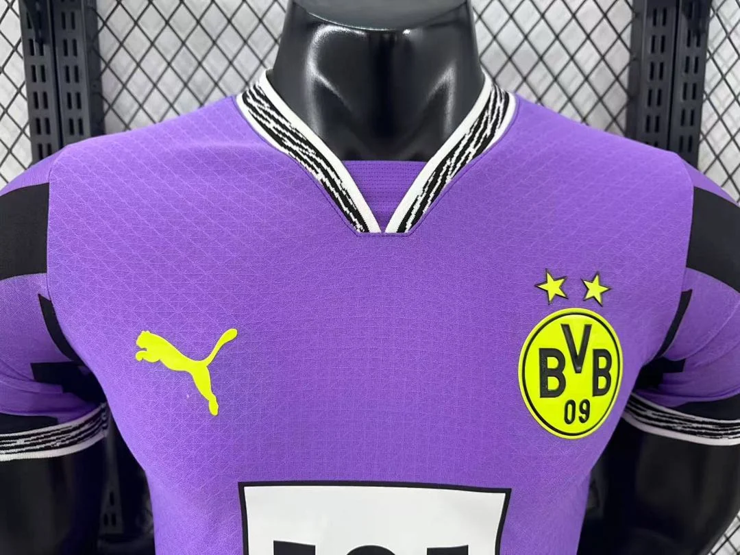 Borussia Dortmund Goalkeeper S-2XL - view 3