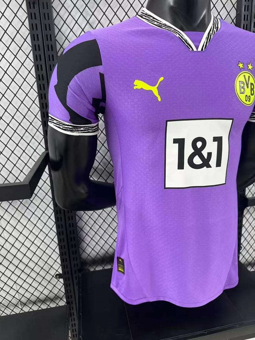 Borussia Dortmund Goalkeeper S-2XL - view 6