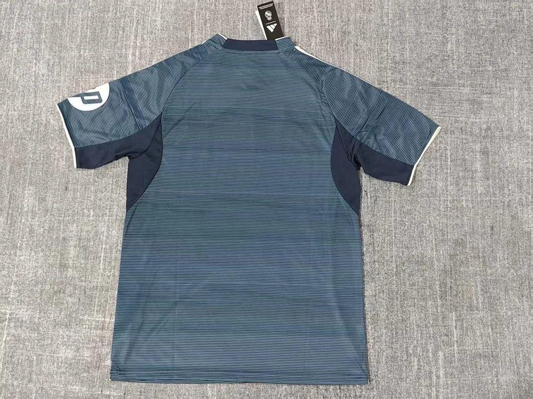 25-26 Real Madrid Away Kit - view 2