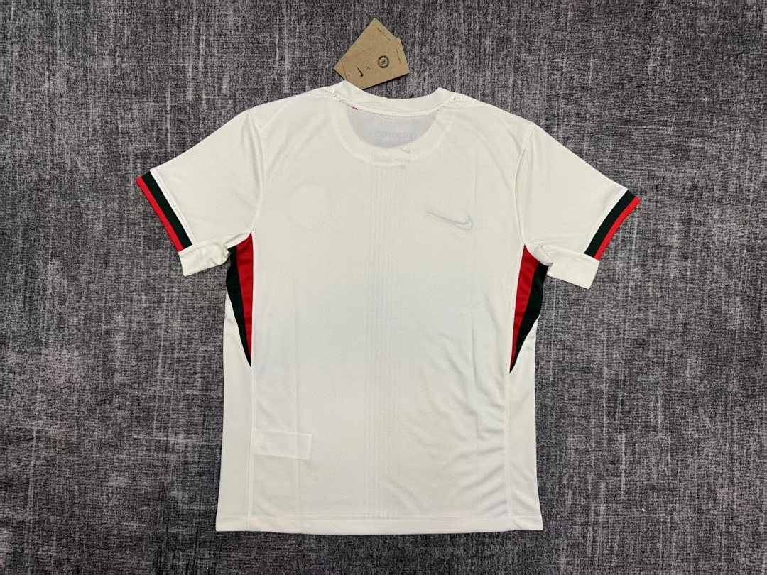 25-26 Chelsea Away - view 2