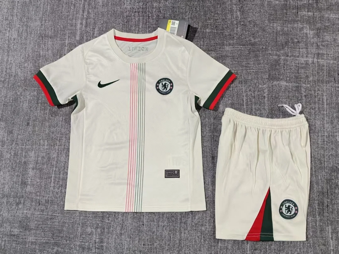 25-26 Chelsea Away - view 1