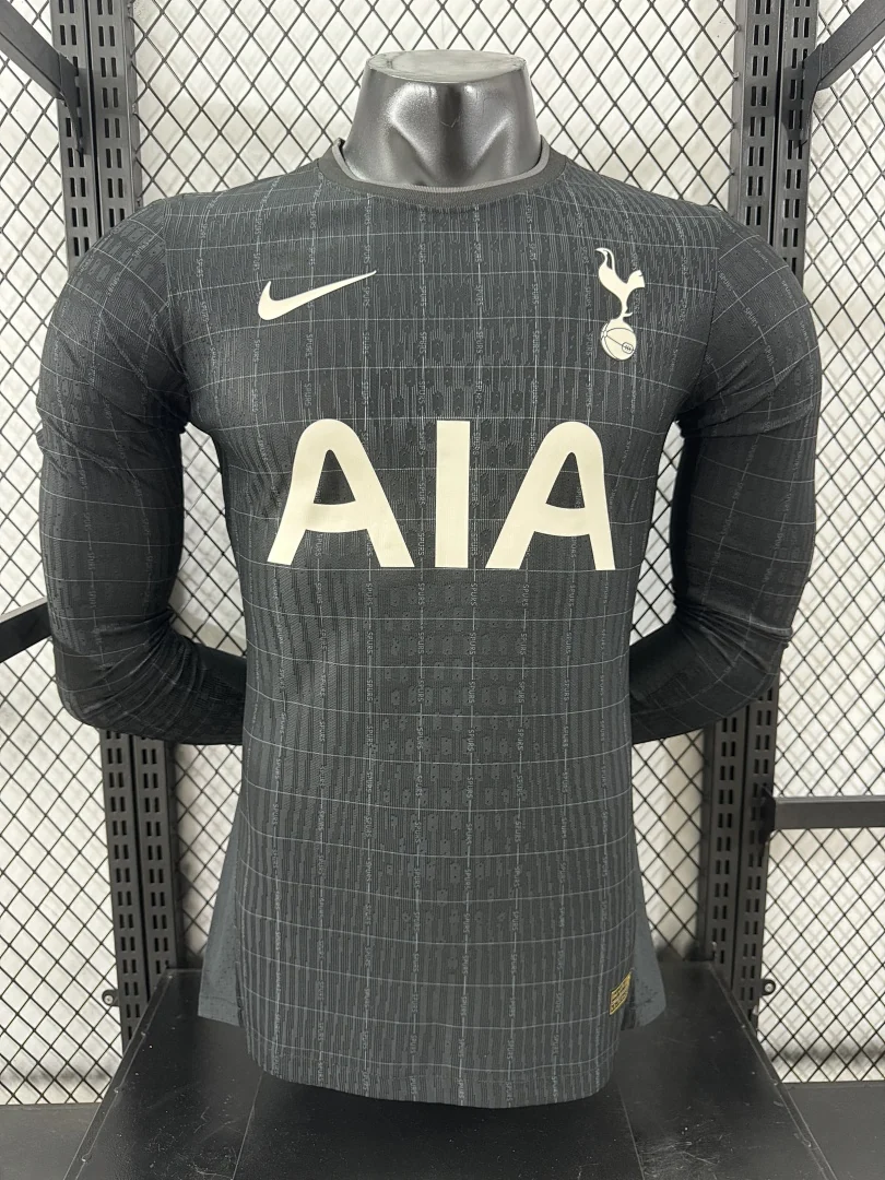 2526 Tottenham Hotspur Long Sleeve S-2XL - view 1
