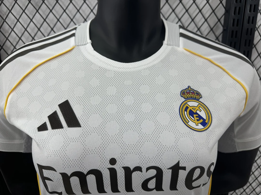 Women's 2526 Real Madrid Home S-2XL - view 3