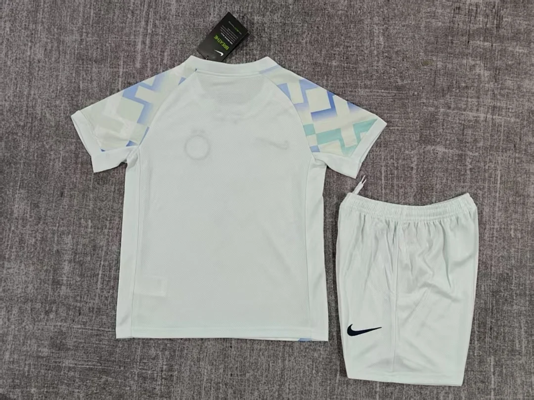 25-26 Inter Milan Away - view 2