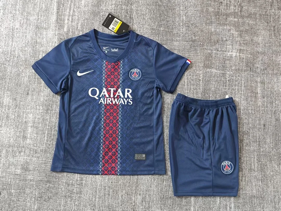 25-26 Paris Home - view 1