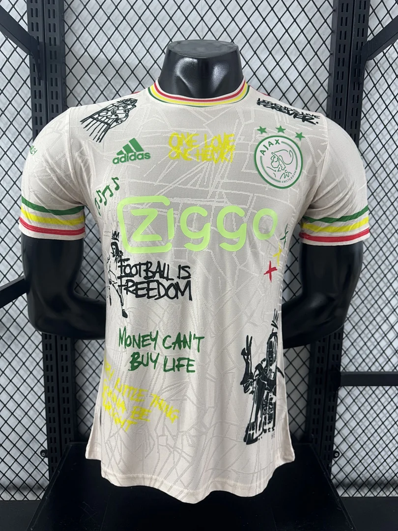 Ajax Graffiti Edition S-2XL - view 1
