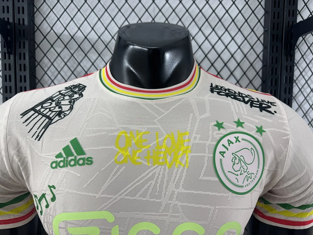 Ajax Graffiti Edition S-2XL - view 3