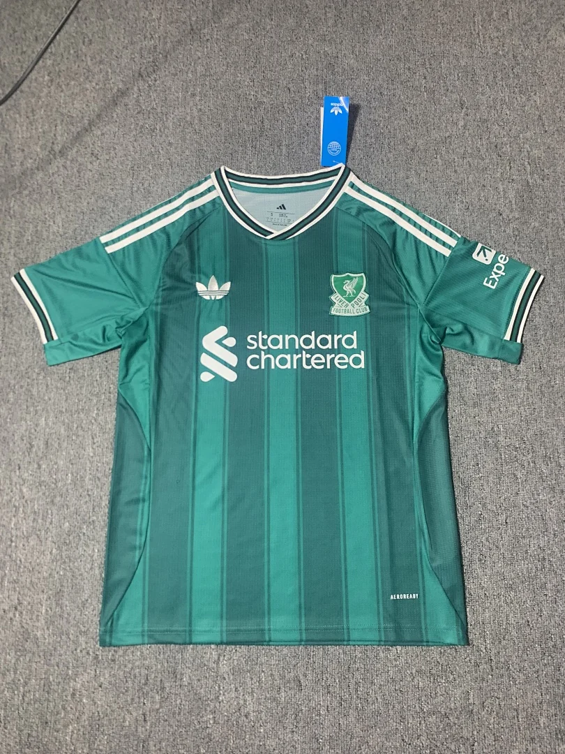 2526 Liverpool Third Away Kit - view 1