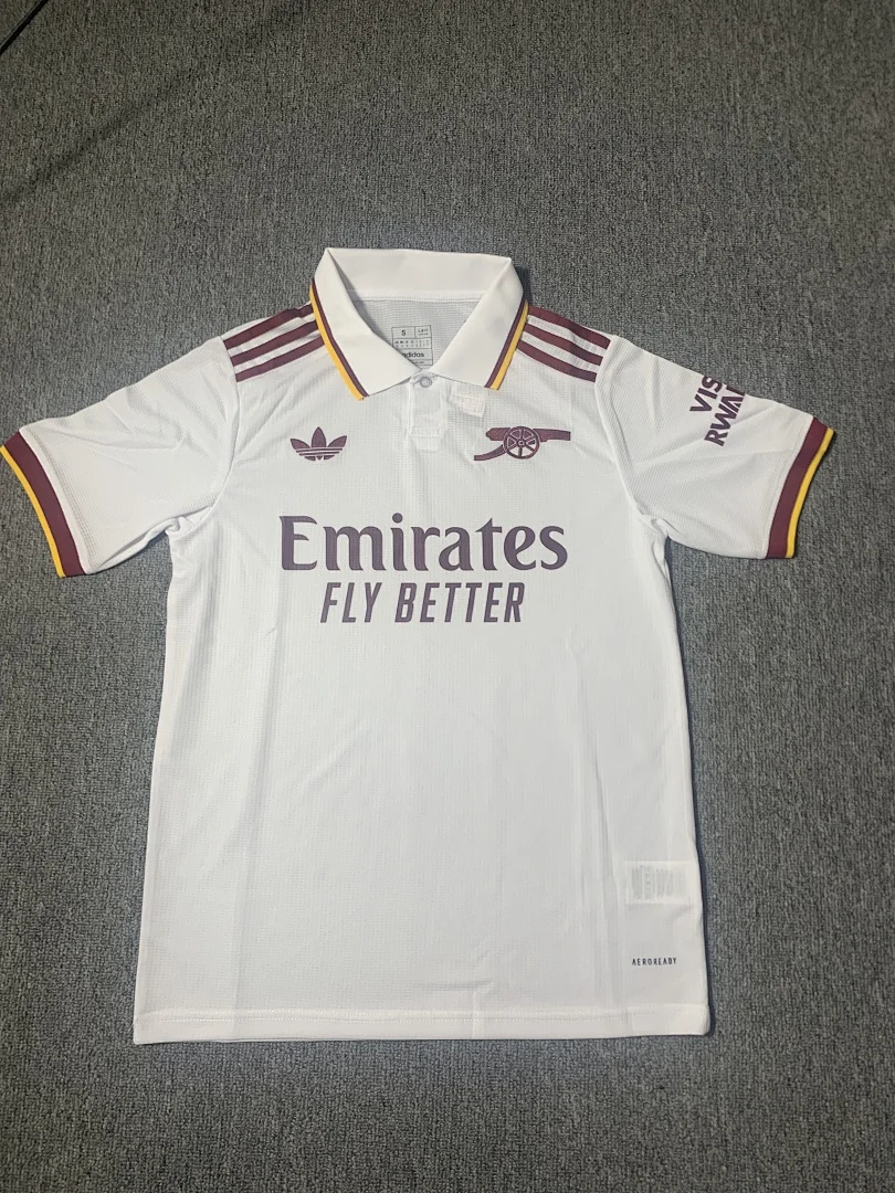 2526 Arsenal Second Away Kit - view 1
