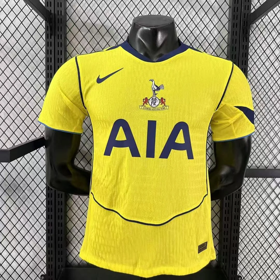 2526 Tottenham Hotspur Third Away Kit S-2XL - view 1