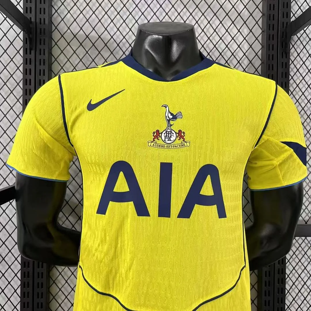 2526 Tottenham Hotspur Third Away Kit S-2XL - view 5