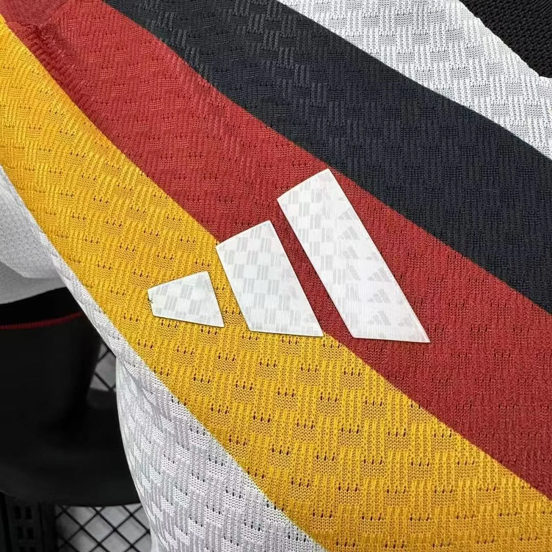 2026 Germany Home (Women's) S-2XL - view 4