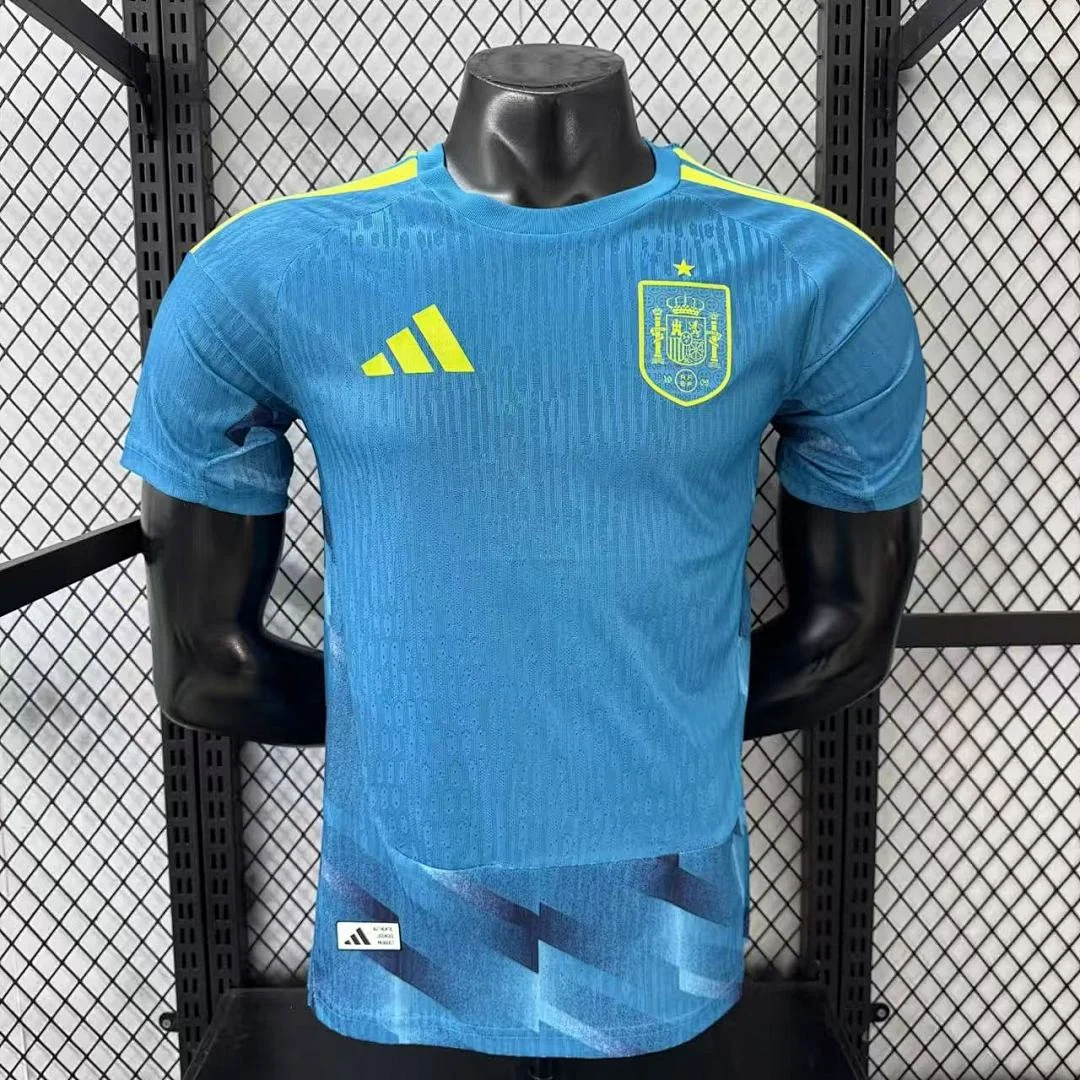2026 Spain Goalkeeper Kit S-2XL - view 1
