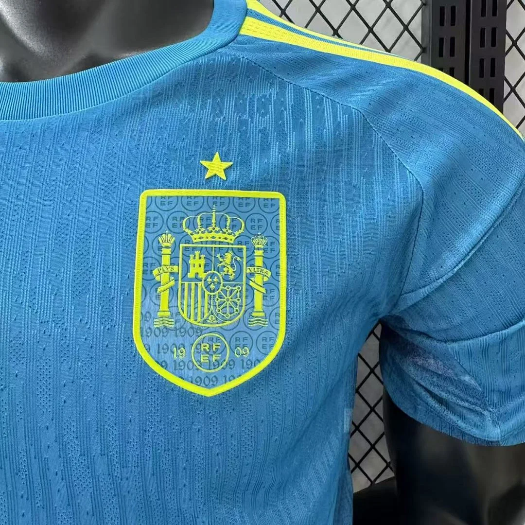 2026 Spain Goalkeeper Kit S-2XL - view 5