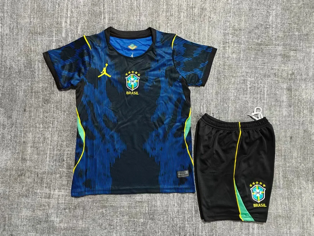Brazil Away - view 1