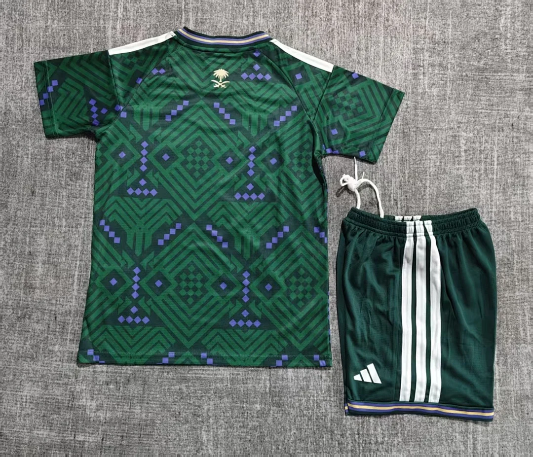 Saudi Arabia Home - view 2