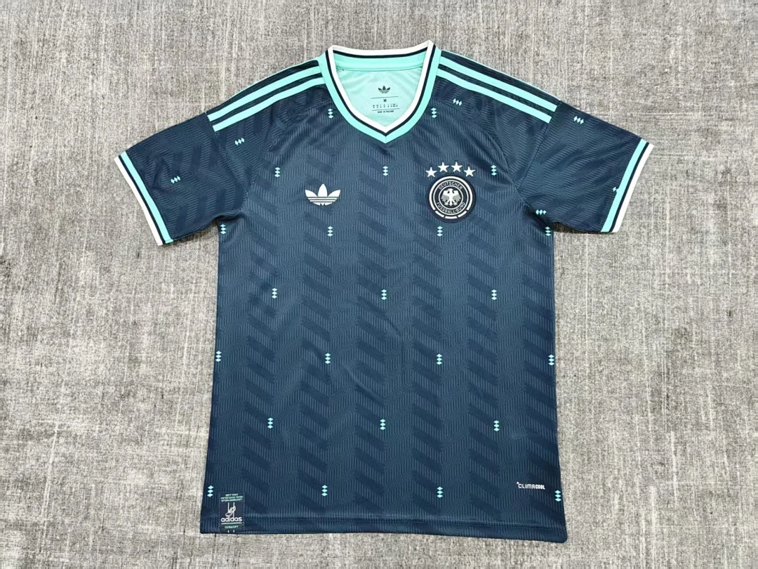 Germany Away - view 1