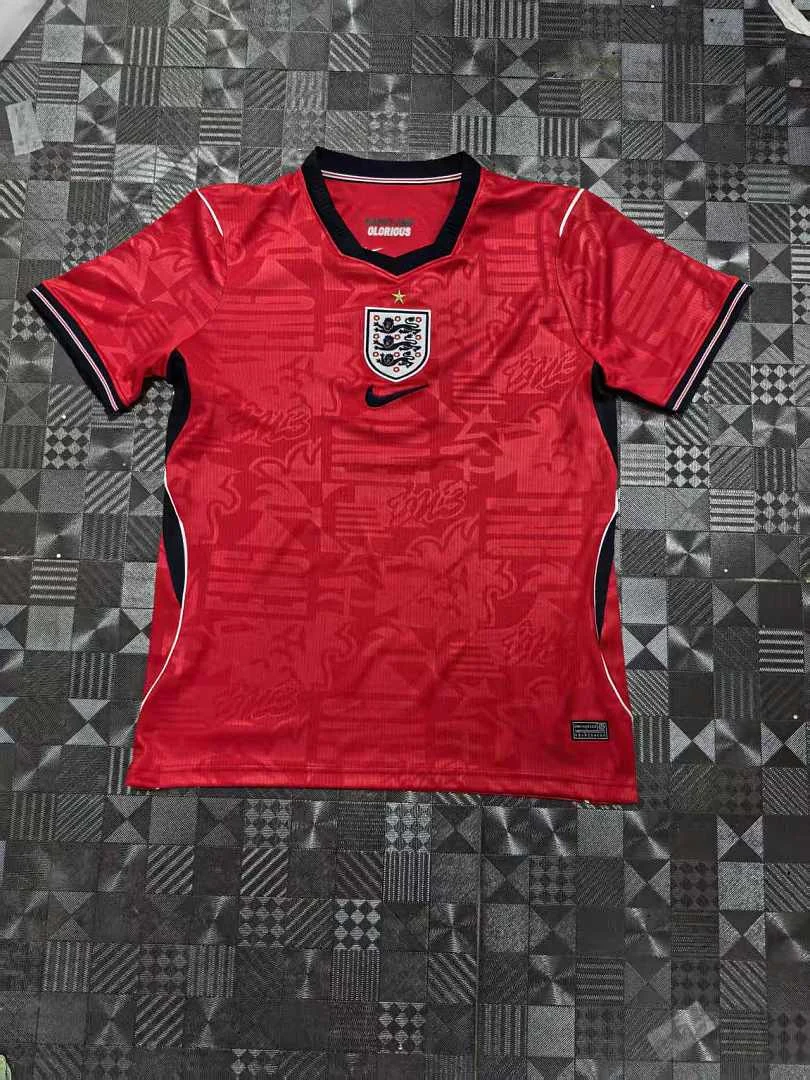 England Away - view 1